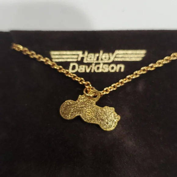 Harley Davidson necklace gold colored 18 inch chain - Picture 3 of 5